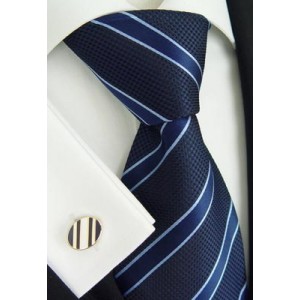 Luigi di Bartolomeo® Krawatten / Luxus- Seidenkrawatte, 100% Handgenäht, inkl. Seidensäcklein Luigi di Bartolomeo® Krawatten / Luxus- Seidenkrawatte, 100% Handgenäht, inkl. Seidensäcklein